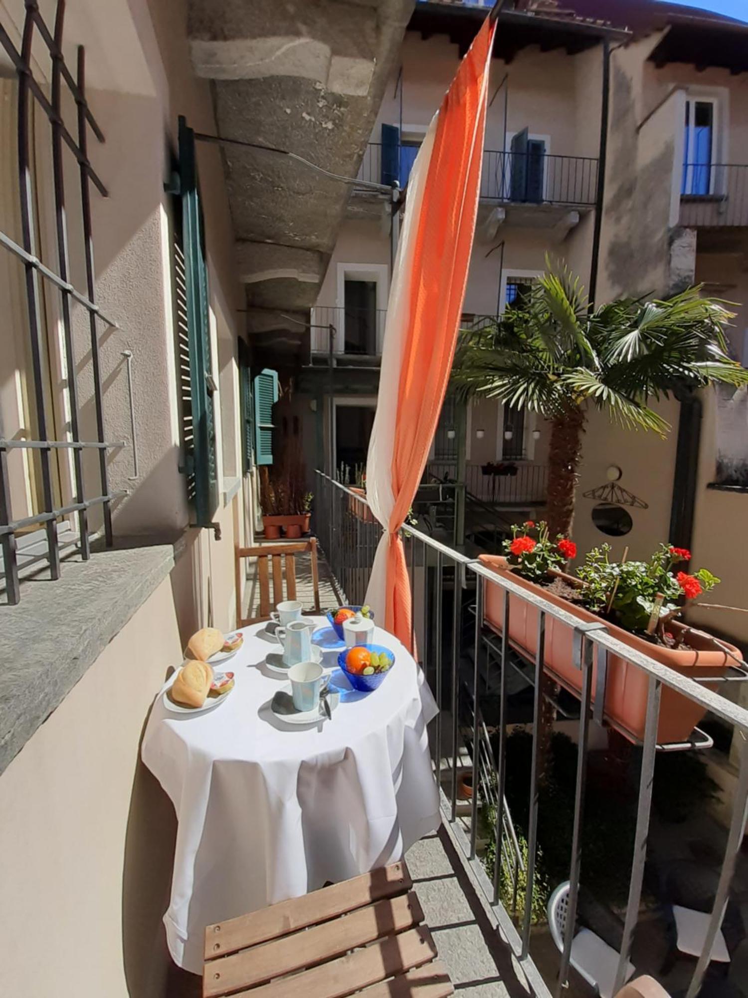 Ferienwohnung Piazza Grande House Locarno Zimmer foto